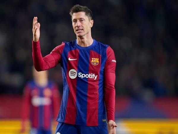Bóng đá QT 28/12: Barcelona tiếp tục gặp rắc rối về tiền lương