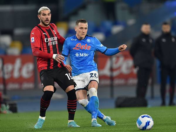 Trận cầu đáng nhớ giữa Napoli vs AC Milan